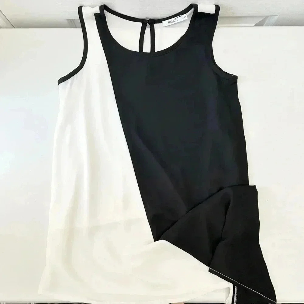 Ricki’s Blouse Sheer Sleeveless Asymmetric Flowy Top Black White Size Small - Picture 12 of 14